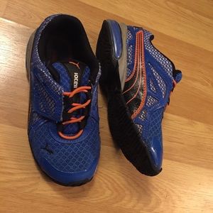 Toddler Boys Puma Size 10C shoes - EUC